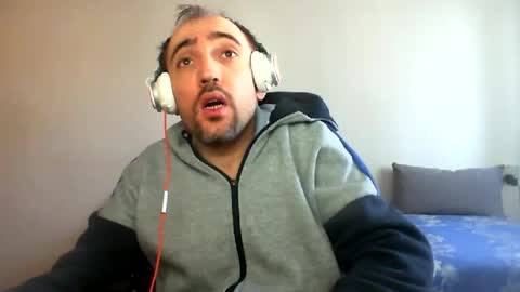 bentish online show from February 2025 06:59:02 AM