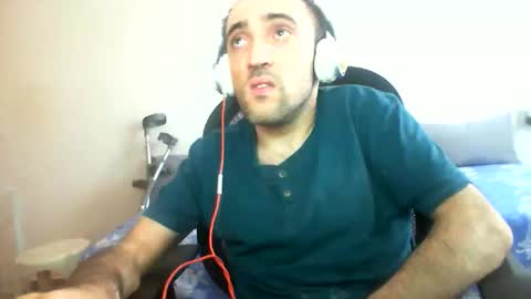 bentish online show from November 2025 11:49:02 AM