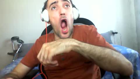 bentish online show from November 2025 09:42:01 AM