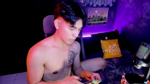 Snapshot of bentlyfuck chatting on January 2025 09:28:02 PM bentlyfuck online show from January 2025 09:28:02 PM