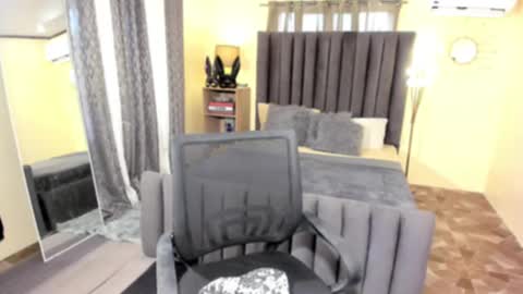 Snapshot of bentlyfuck chatting on March 2025 02:58:01 AM bentlyfuck online show from March 2025 02:58:01 AM