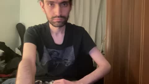 Snapshot of berceuse111 chatting on February 2026 09:52:01 AM berceuse111 online show from February 2026 09:52:01 AM