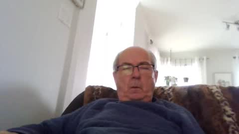 Snapshot of bernard1102 chatting on October 2025 01:29:01 PM bernard1102 online show from October 2025 01:29:01 PM