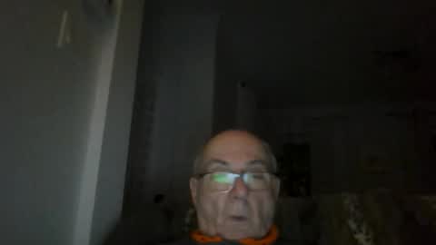 Snapshot of bernard1102 chatting on February 2026 01:45:01 AM bernard1102 online show from February 2026 01:45:01 AM