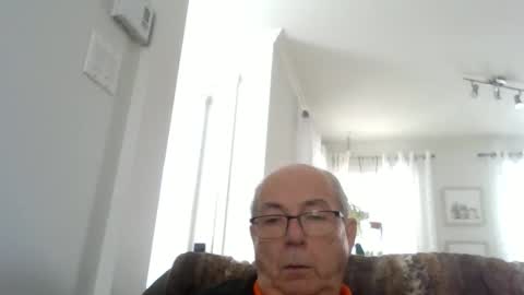 Snapshot of bernard1102 chatting on February 2026 03:00:01 PM bernard1102 online show from February 2026 03:00:01 PM