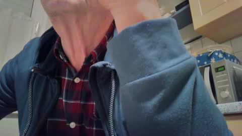 Snapshot of bernie6004 chatting on February 2026 02:24:01 AM bernie6004 online show from February 2026 02:24:01 AM