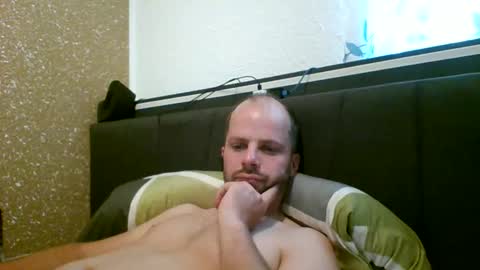 Snapshot of bernii1991 chatting on May 2026 05:34:01 AM bernii1991 online show from May 2026 05:34:01 AM