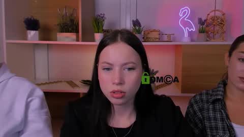 Snapshot of berry_vibe chatting on November 2025 12:48:01 PM berry vibe online show from November 2025 12:48:01 PM