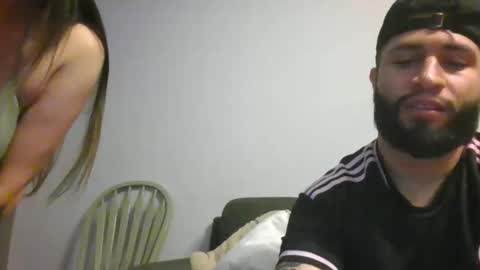 Snapshot of besosypasion chatting on November 2025 11:54:01 PM besosypasion online show from November 2025 11:54:01 PM