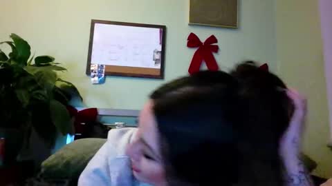 besosypasion online show from January 2026 01:55:02 AM