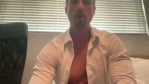 Bestcoast3579 online show from March 2026 05:08:02 PM