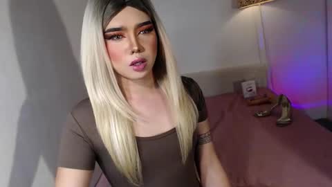 bestgirljulia online show from October 2025 02:14:02 AM