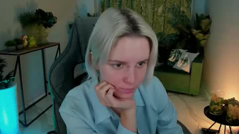 Bethany online show from October 2025 02:33:01 AM