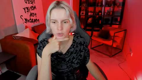 Bethany online show from October 2025 05:41:02 AM