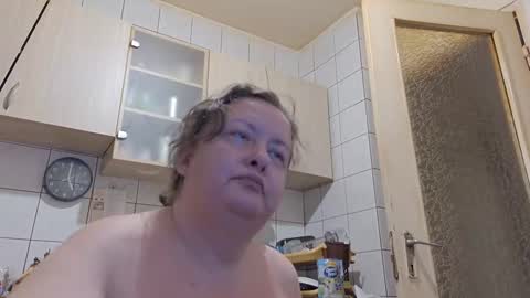 bethnorth online show from September 2025 02:04:01 AM