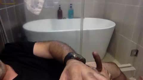 Virtual Gentleman online show from October 2025 06:52:01 PM