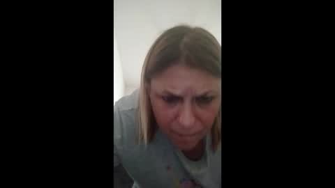 Snapshot of betsygore78 chatting on February 2026 08:49:01 PM betsygore78 online show from February 2026 08:49:01 PM