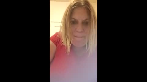 Snapshot of betsygore78 chatting on March 2026 02:06:02 AM betsygore78 online show from March 2026 02:06:02 AM