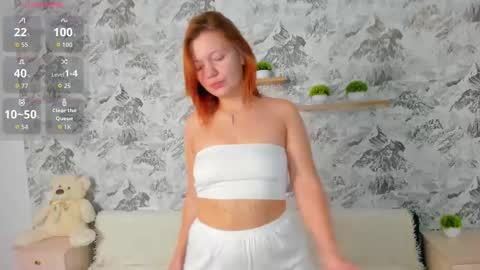 Snapshot of betty_baker1 chatting on October 2025 02:15:01 AM Betty online show from October 2025 02:15:01 AM