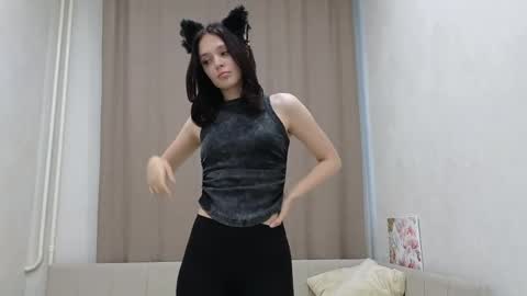 Snapshot of betty_hale chatting on June 2026 12:29:01 PM Ava online show from June 2026 12:29:01 PM
