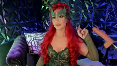 NatashaxoBangs online show from November 2025 12:56:01 AM