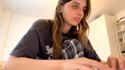 Snapshot of beulahweikert chatting on June 2026 05:34:02 PM Lina online show from June 2026 05:34:02 PM