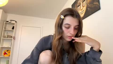 Snapshot of beulahweikert chatting on July 2026 05:20:01 PM Lina online show from July 2026 05:20:01 PM