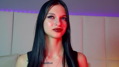 Snapshot of beverlyyork chatting on February 2025 04:33:02 PM Beverly online show from February 2025 04:33:02 PM