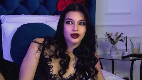 Snapshot of beverlyyork chatting on February 2026 07:05:02 AM Beverly online show from February 2026 07:05:02 AM