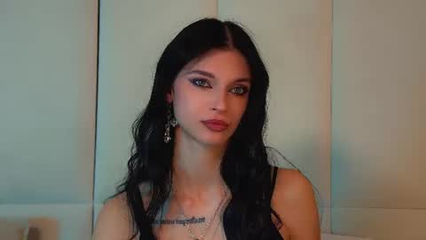 Snapshot of beverlyyork chatting on June 2026 06:11:01 AM Beverly online show from June 2026 06:11:01 AM