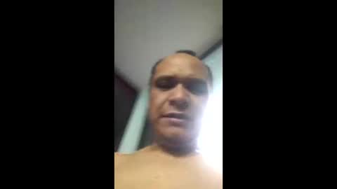 Snapshot of bggerardo820208 chatting on October 2025 12:16:01 PM Masturbator 3000 online show from October 2025 12:16:01 PM