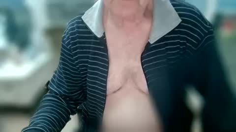 Snapshot of bi_and_more chatting on January 2025 06:24:01 PM Manfred online show from January 2025 06:24:01 PM