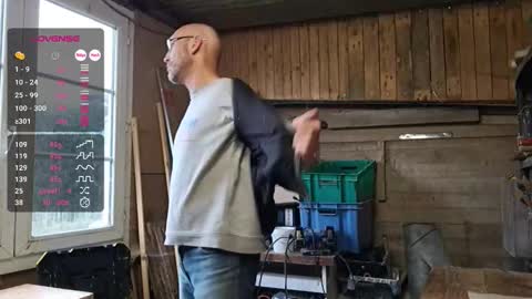 My name is David and if you like public exhibitions you wont be disappointed with me LoL - My favorite vibes is 44  online show from October 2025 02:23:02 PM