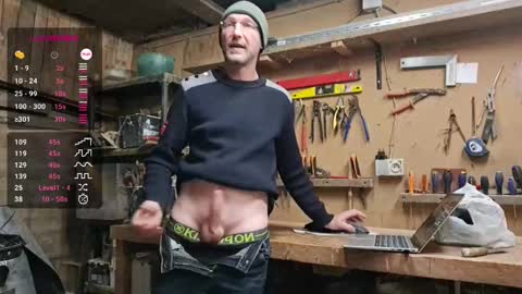 My name is David and if you like public exhibitions you wont be disappointed with me LoL - My favorite vibes is 44  online show from November 2025 05:04:01 PM