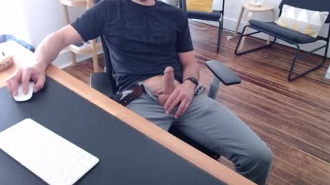 Snapshot of bi_sexy_man chatting on May 2026 02:36:01 PM bi_sexy_man online show from May 2026 02:36:01 PM