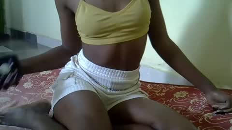 Snapshot of bianca_juicy22 chatting on February 2025 08:35:01 AM Bianca online show from February 2025 08:35:01 AM