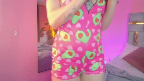 Snapshot of bianca_ks chatting on February 2025 03:04:01 AM Bianca online show from February 2025 03:04:01 AM