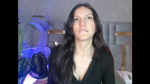 Snapshot of bianca_ks chatting on November 2025 03:06:02 AM Bianca online show from November 2025 03:06:02 AM