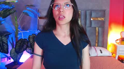 Snapshot of bianca_ks chatting on November 2025 03:07:01 AM Bianca online show from November 2025 03:07:01 AM