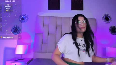 Snapshot of bianca_zaens1 chatting on December 2024 11:54:02 AM B I A N C A online show from December 2024 11:54:02 AM