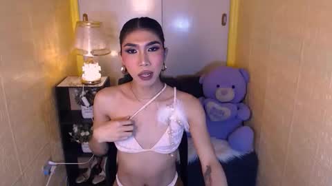 biancahugedick online show from February 2026 05:50:01 PM
