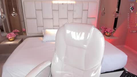 Hi Im Bianca online show from November 2025 04:03:02 AM