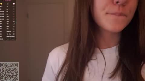 Snapshot of bibimusic chatting on October 2025 06:41:02 PM Ophelia online show from October 2025 06:41:02 PM