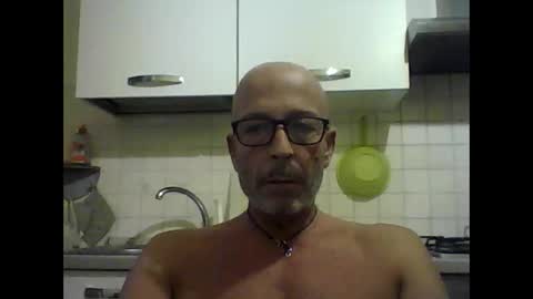 Snapshot of big23italy chatting on September 2025 04:58:02 AM big23italy online show from September 2025 04:58:02 AM