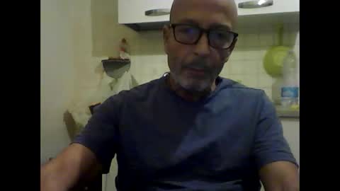 Snapshot of big23italy chatting on September 2025 01:33:02 AM big23italy online show from September 2025 01:33:02 AM