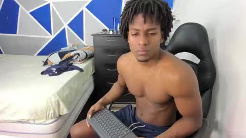 big_black11 online show from December 2025 12:14:02 PM