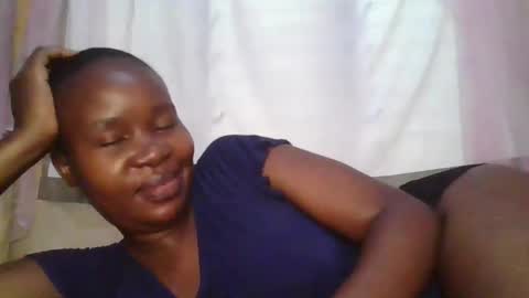 Snapshot of big_diva chatting on February 2025 06:02:02 AM big_diva online show from February 2025 06:02:02 AM