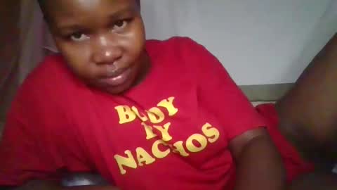 Snapshot of big_diva chatting on February 2025 02:29:02 AM big_diva online show from February 2025 02:29:02 AM