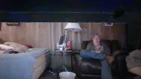 Snapshot of bigbenidick1 chatting on October 2025 10:34:02 PM BB online show from October 2025 10:34:02 PM