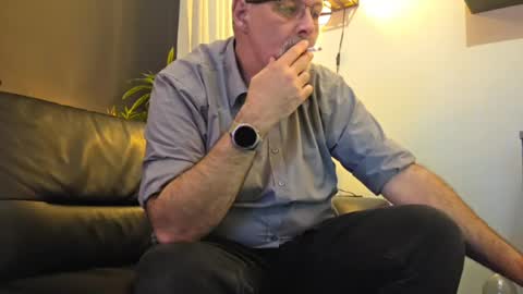 Snapshot of bigbibear88 chatting on March 2026 11:43:01 PM bigbibear88 online show from March 2026 11:43:01 PM